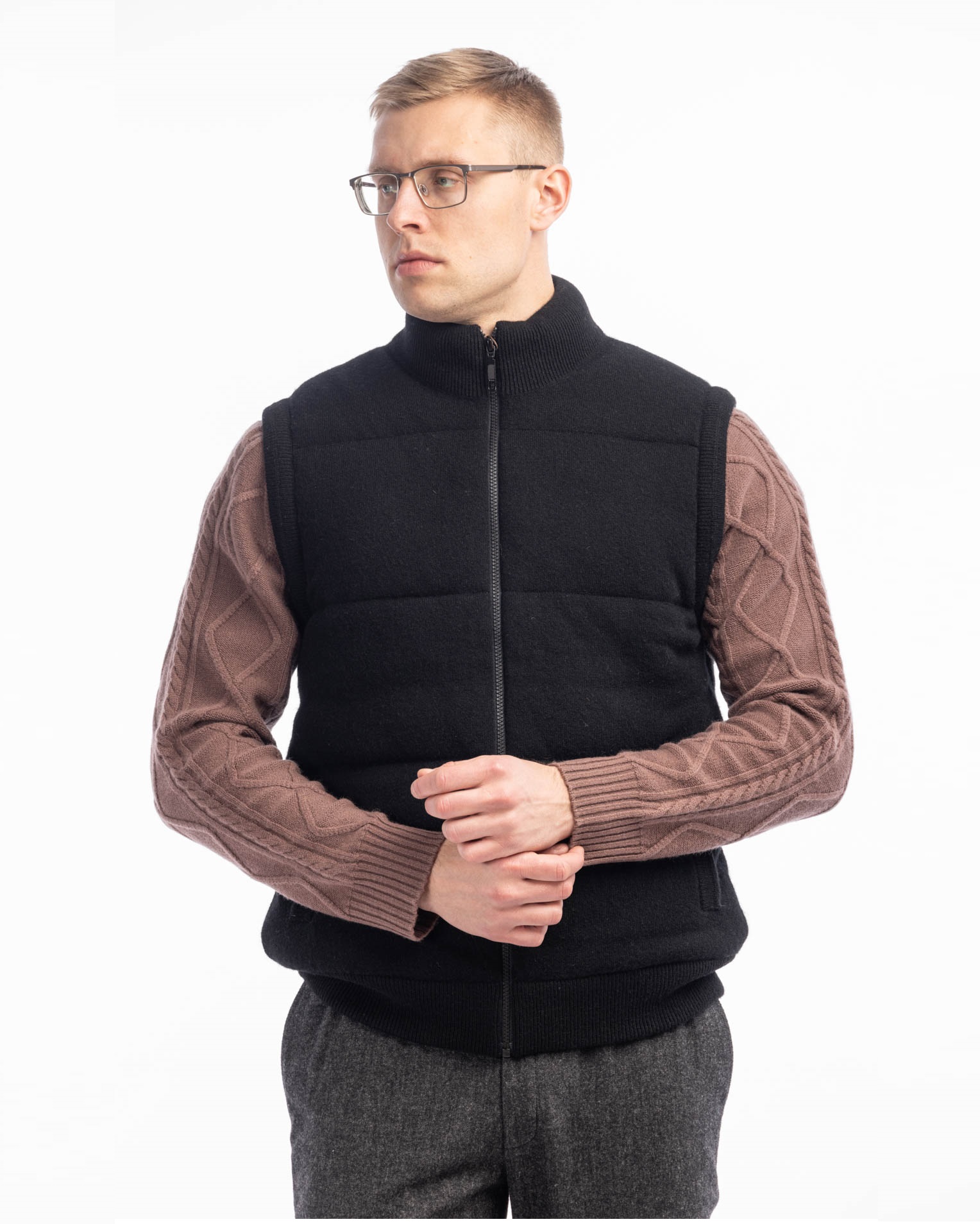 Вязаный жилет утепленный верблюжьей шерстью Дэйв мужской  291200