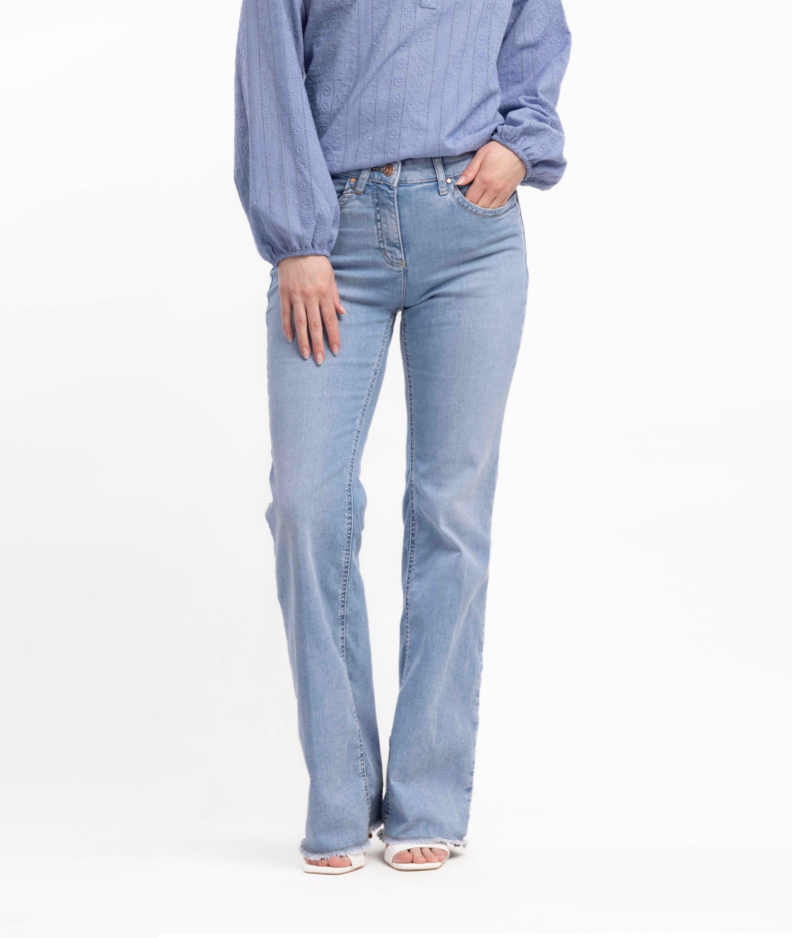 Женские джинсы c необработанным краем Сальви   286698