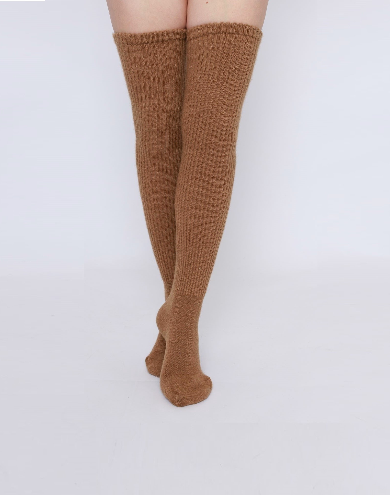 Женские высокие гольфы из верблюжьей шерсти (пуха)   246245