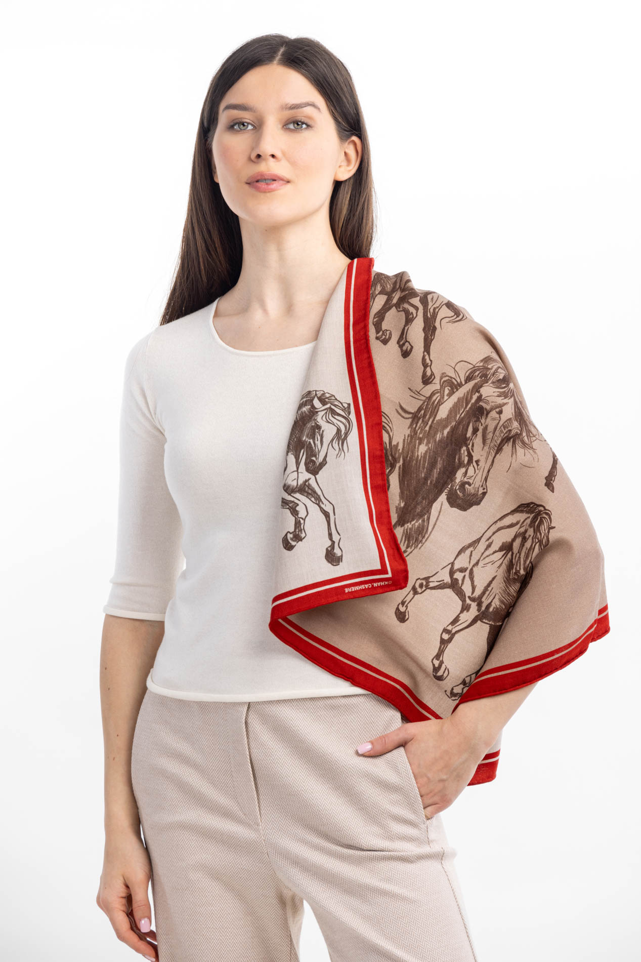 Двусторонний платок из шерсти и шелка с изображением лошади   290902