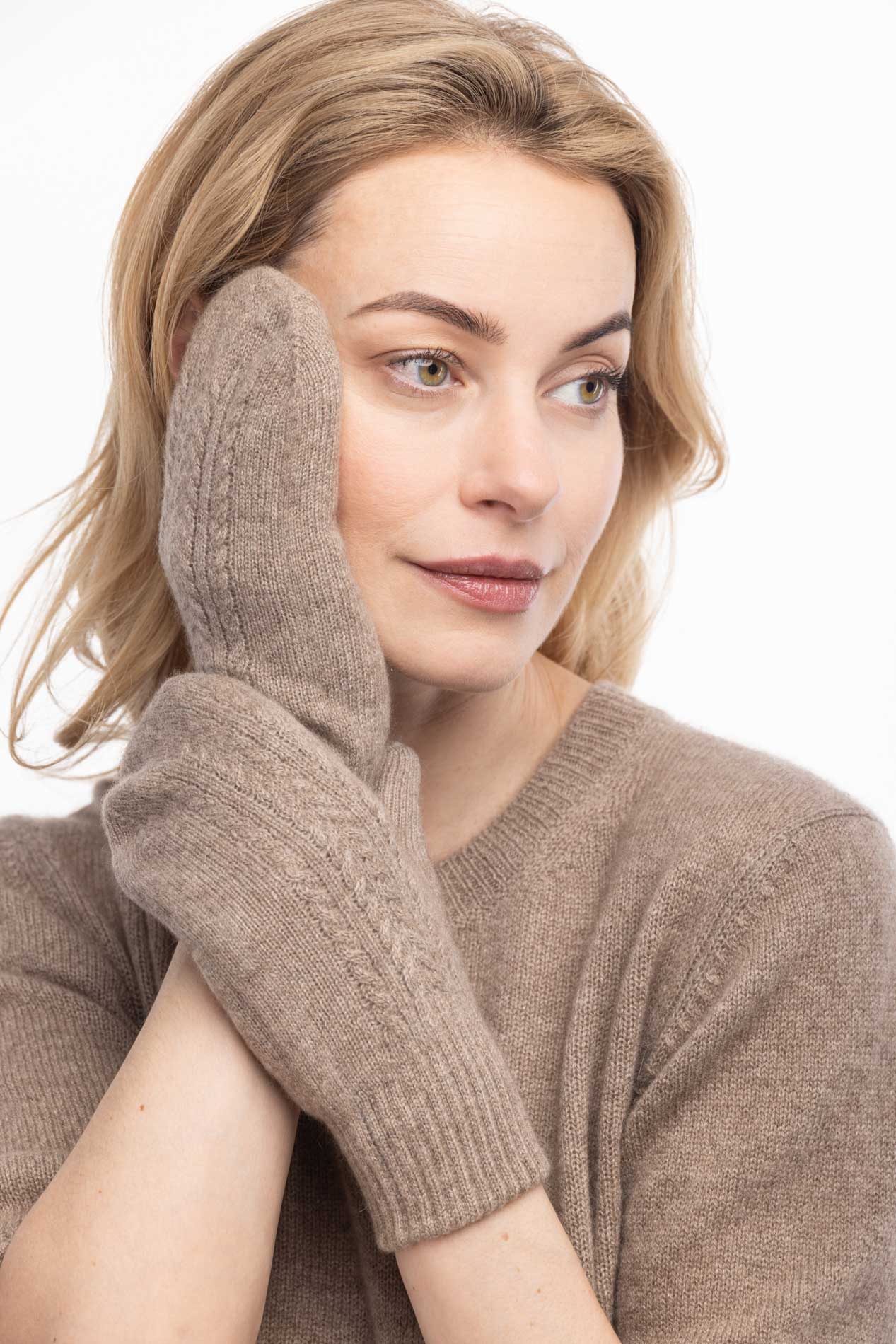 Зимние варежки из кашемира   290139