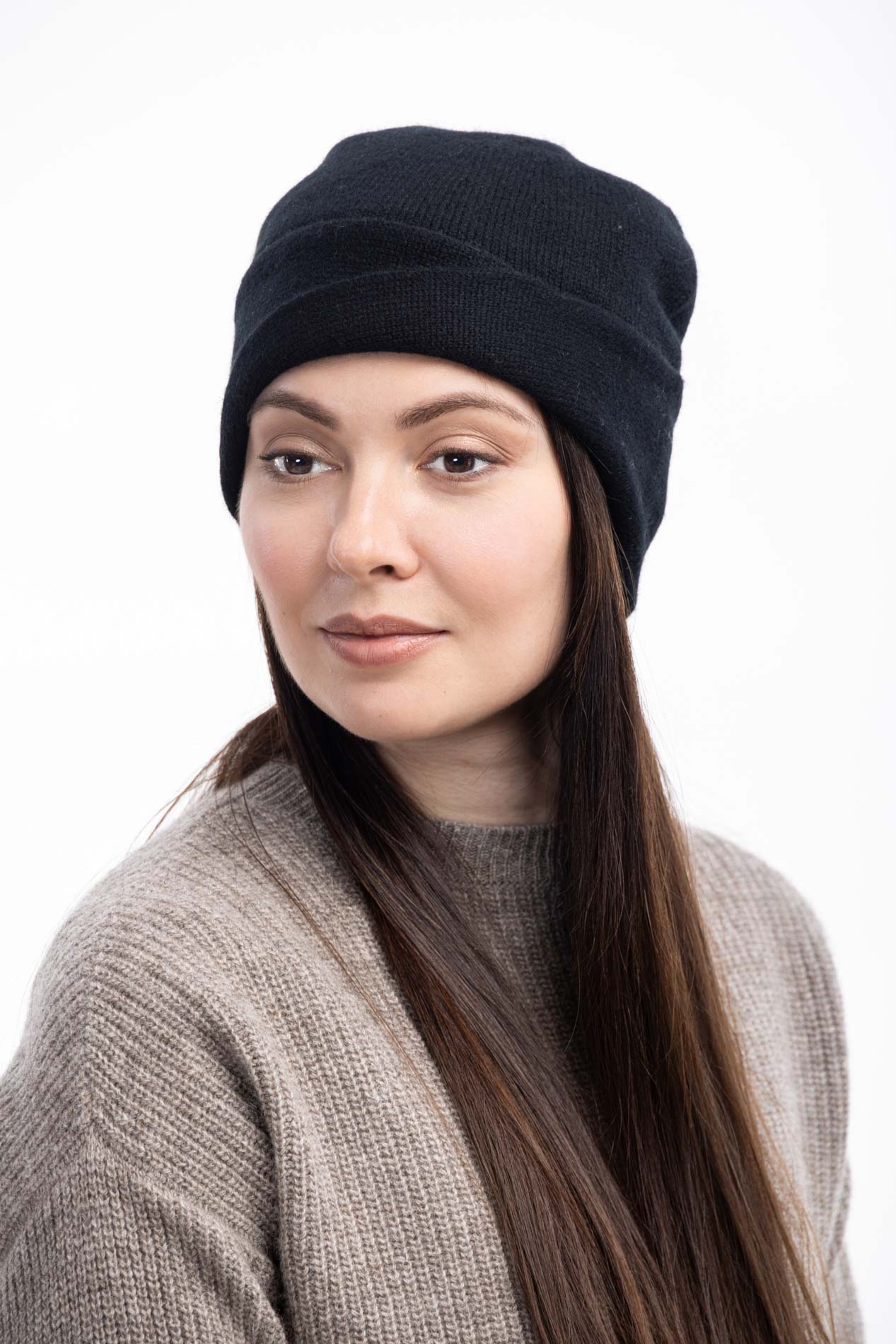 Кашемировая шапка с отворотом   289438