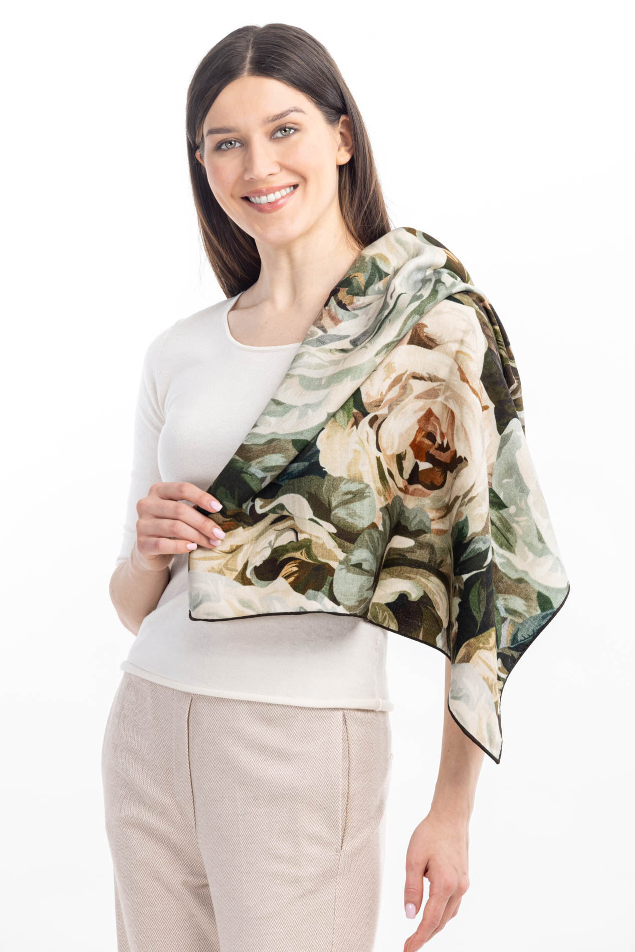 Платок из шерсти и шелка   290867