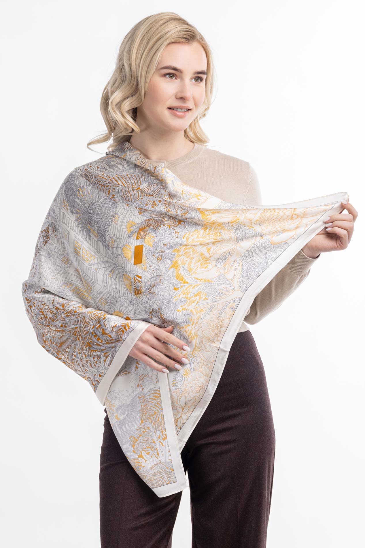 Платок из шелка   290704