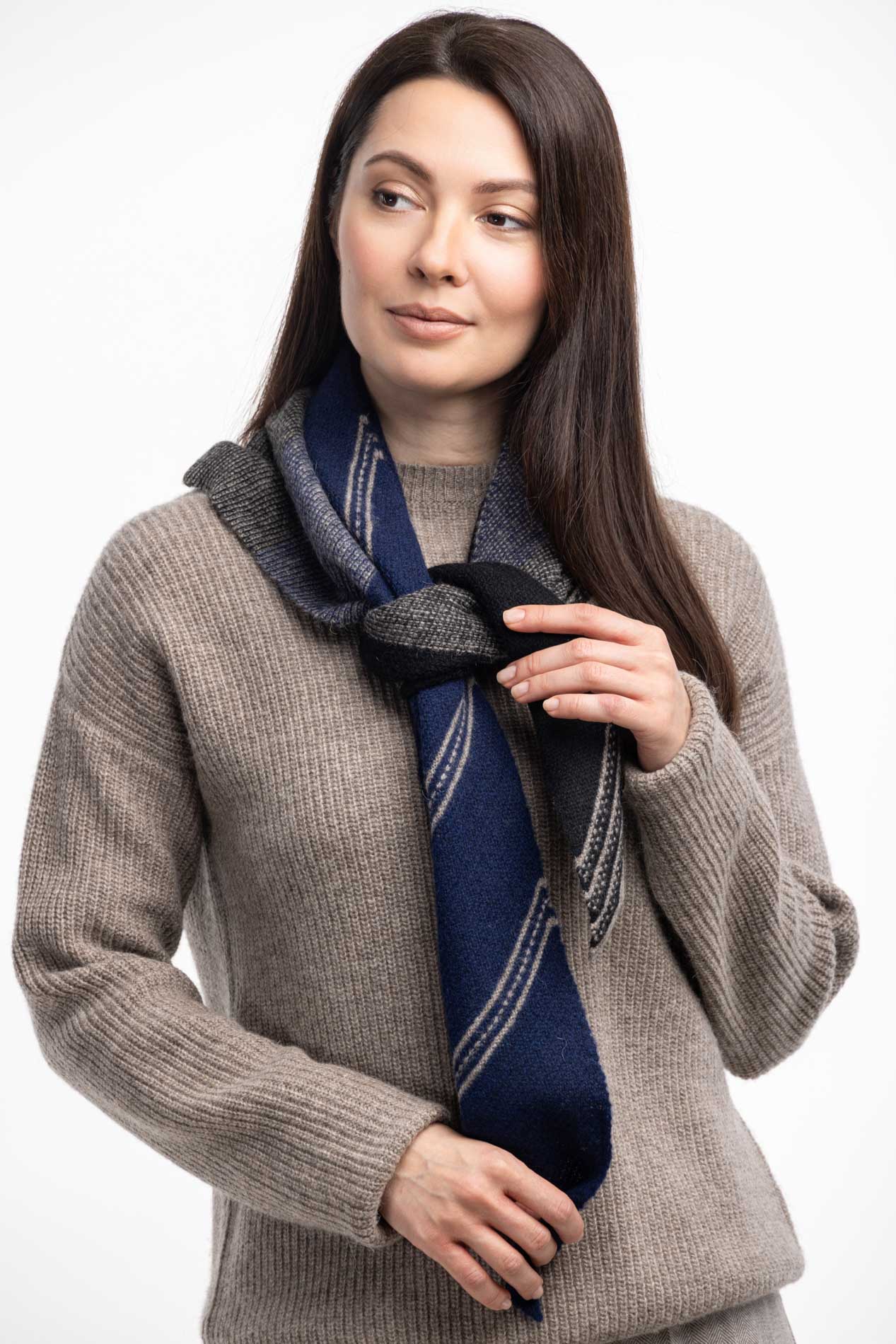 Косынка из шерсти яка    289531