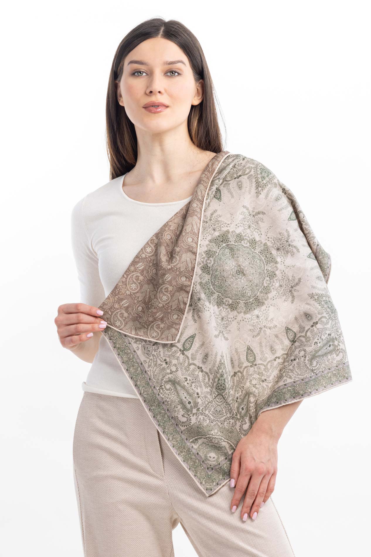 Двусторонний платок из шелка и шерсти   290901