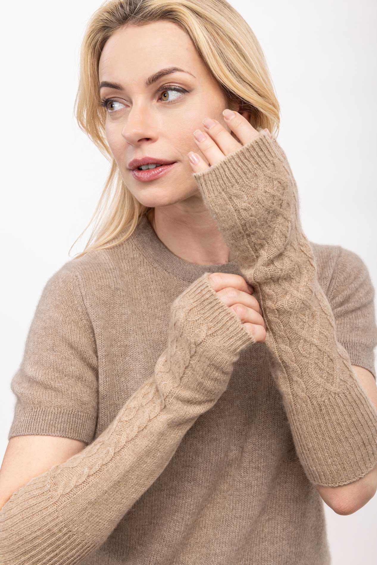 Митенки из верблюжьей шерсти   289320