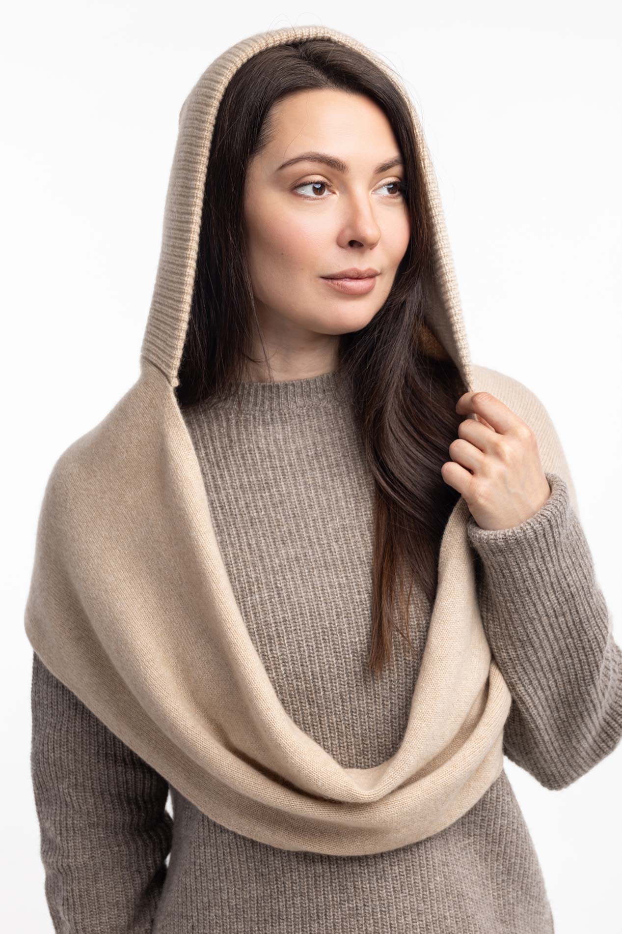 Капор вязаный женский из кашемира   281214