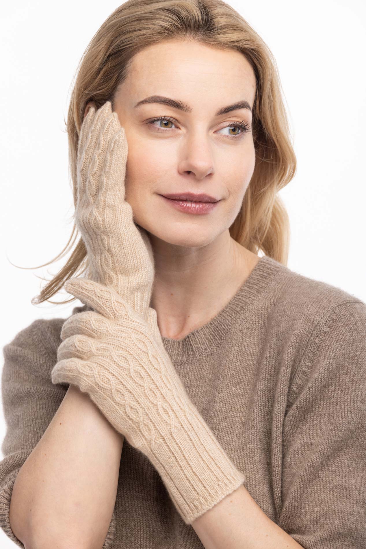 Женские кашемировые перчатки с узором из кос   249753