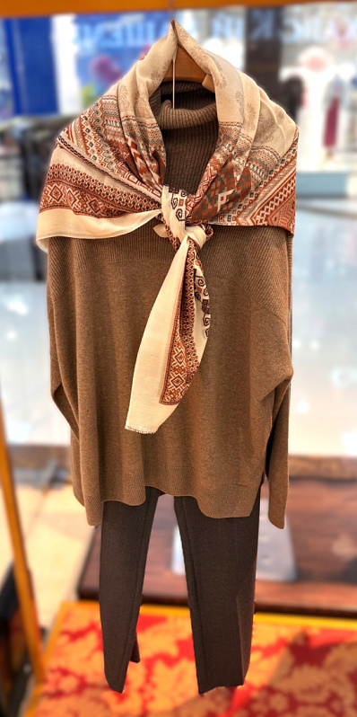 Женская кашемировая водолазка Джоди, Легкий палантин из кашемира - пашмина, Брюки из костюмной шерсти женские Кайла, 291431